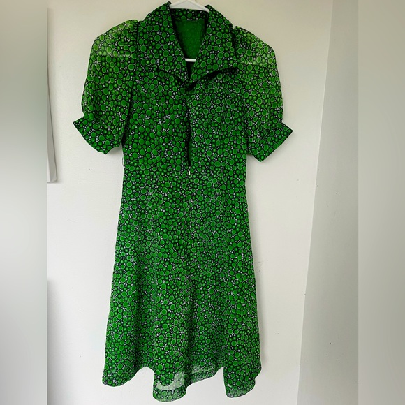 DRESS 👗 - Picture 2 of 5